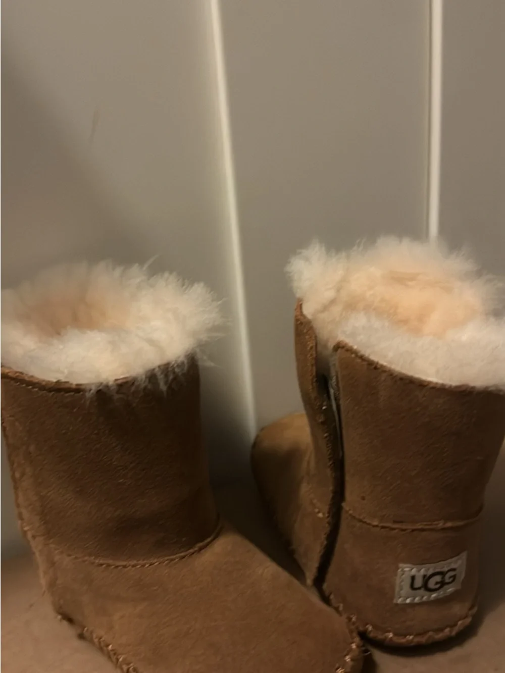 UGG Kids Chestnut Suede Shearling Booties